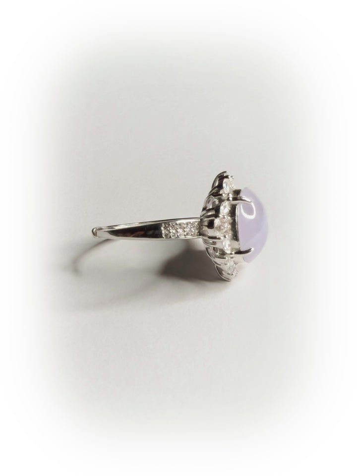 [012] lys (Icy Violet Jadeite)