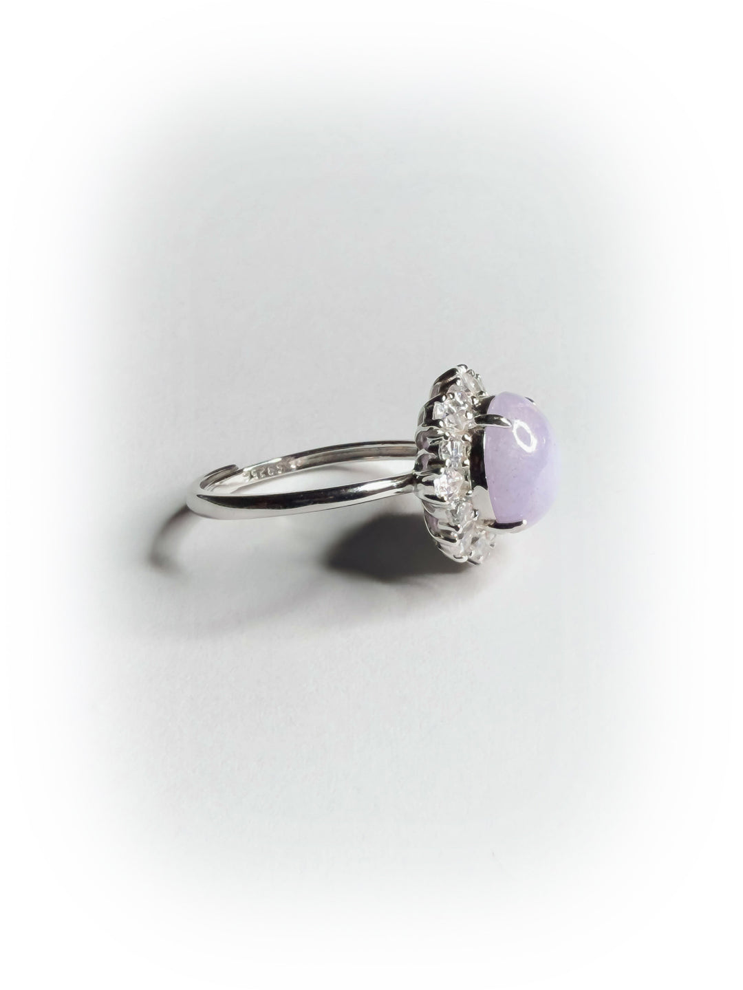 [013] lune (Violet Jadeite)
