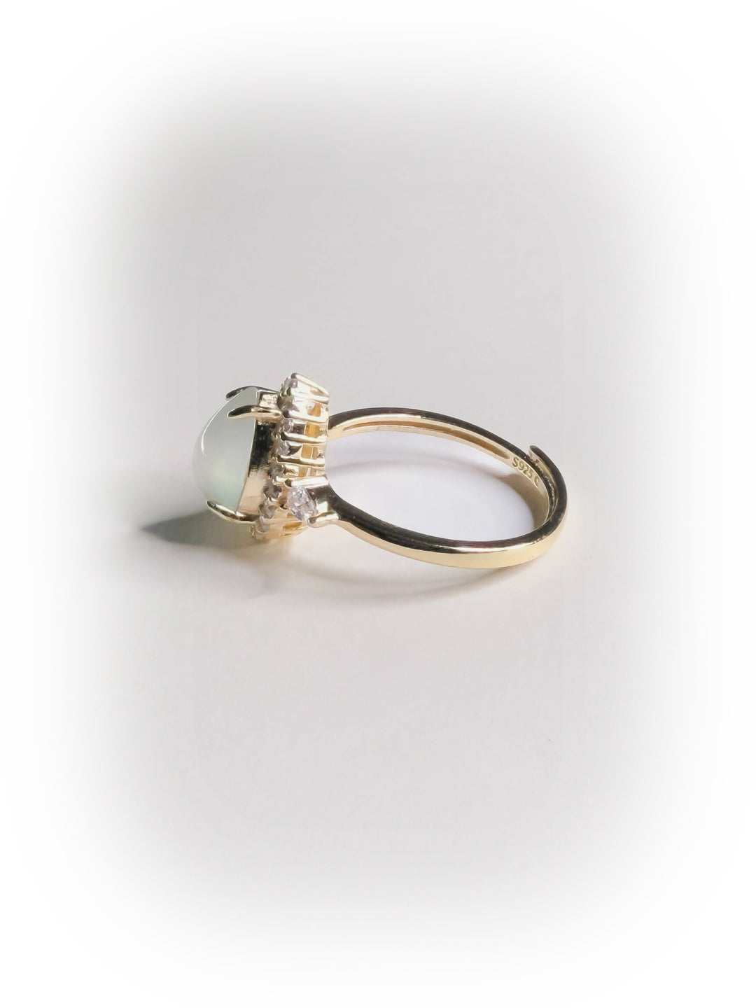 [022] 粹nuvyn (木那高冰種白翡雪花棉)