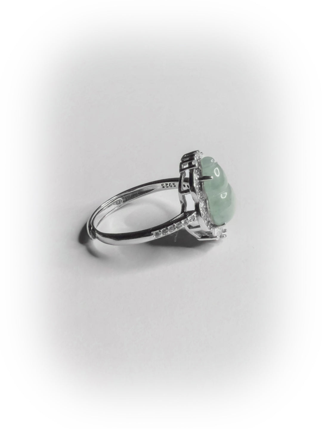 [030] astri (Moxisha Icy Clear Water Gourd Jadeite)