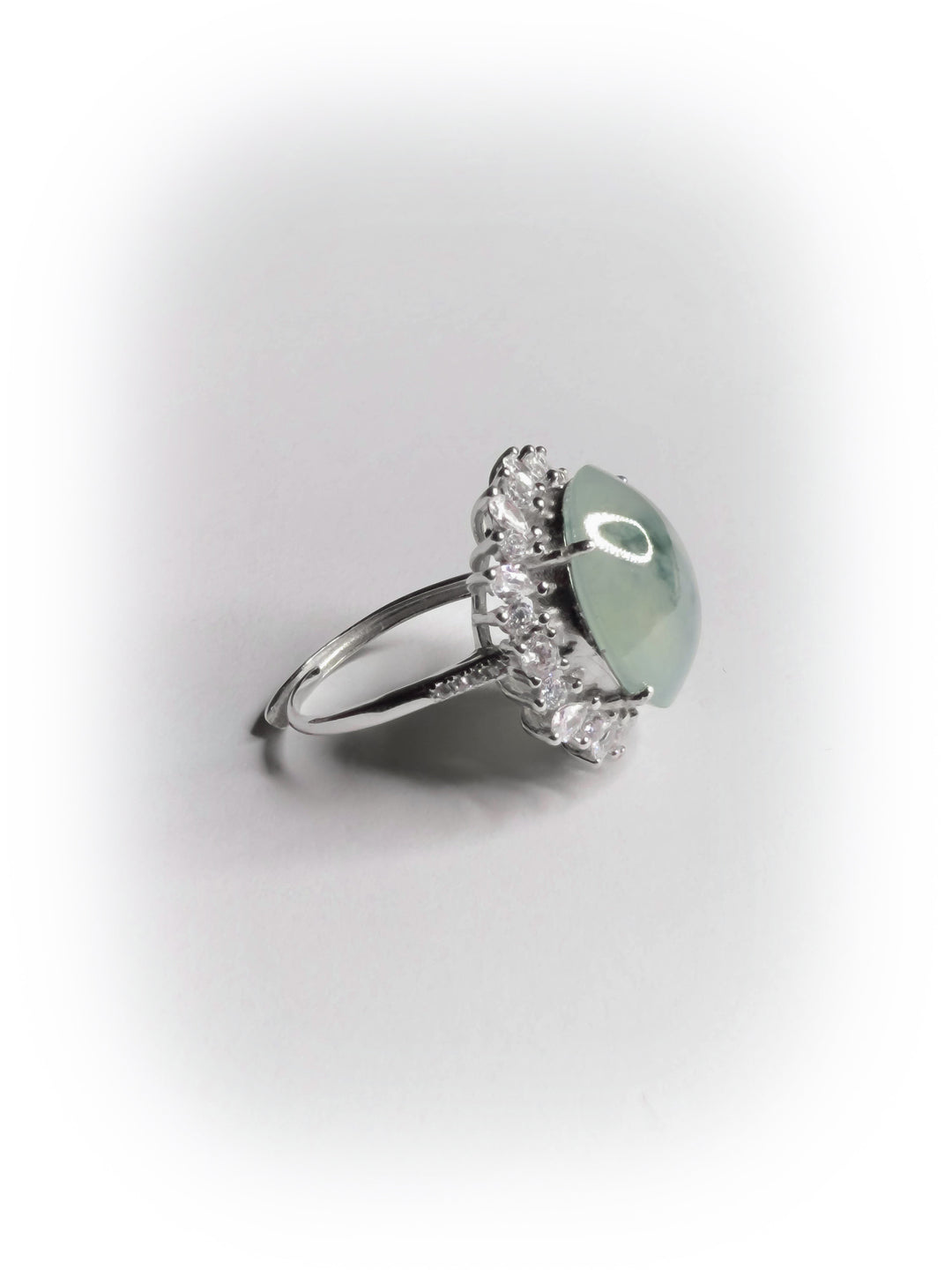 [034] céor (Moxisha Icy Clear Water Floating Flower Jadeite)