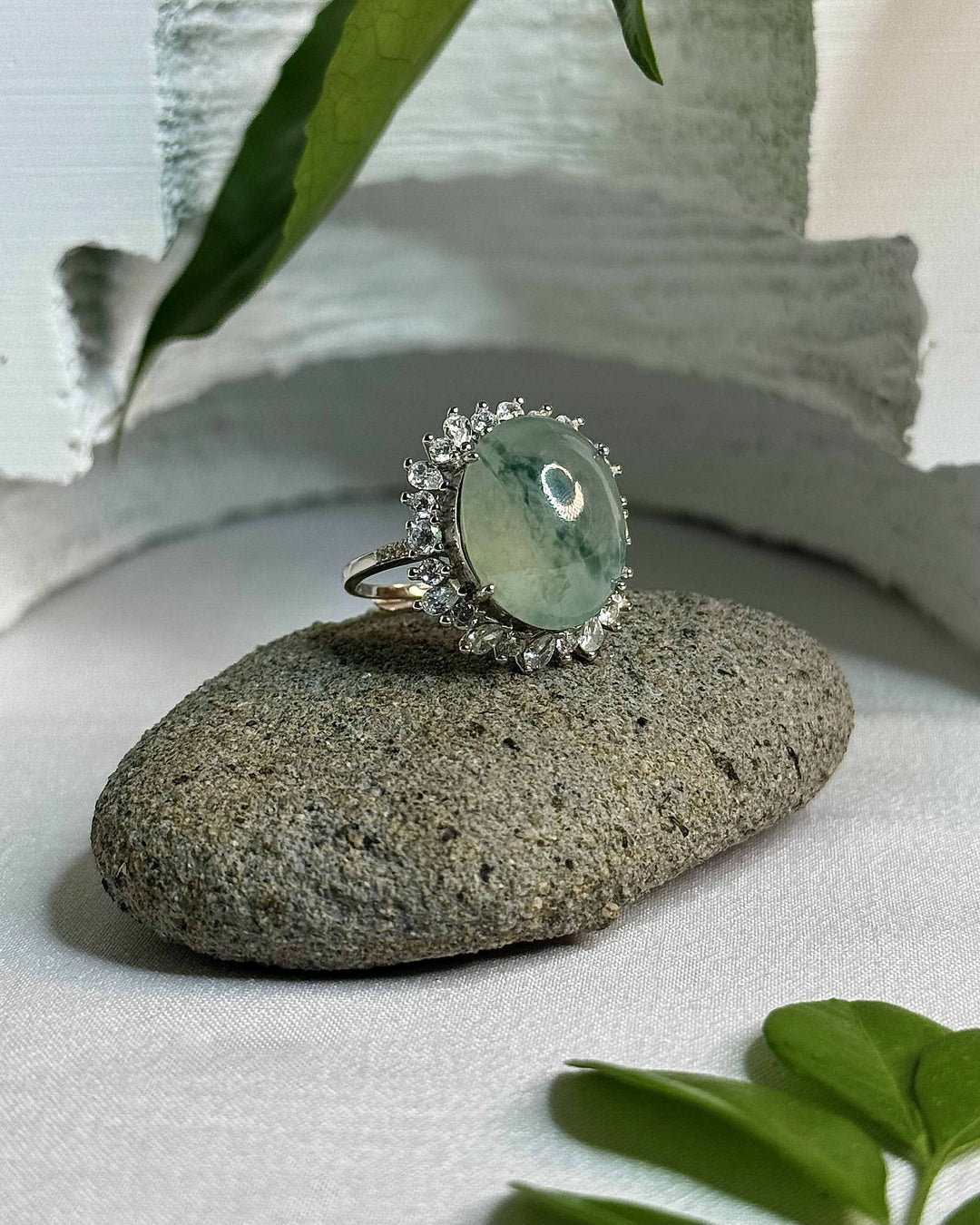 [034] céor (Moxisha Icy Clear Water Floating Flower Jadeite)